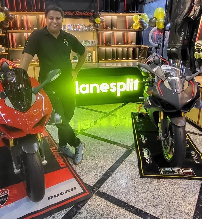aviroop-motorbike-lanesplit